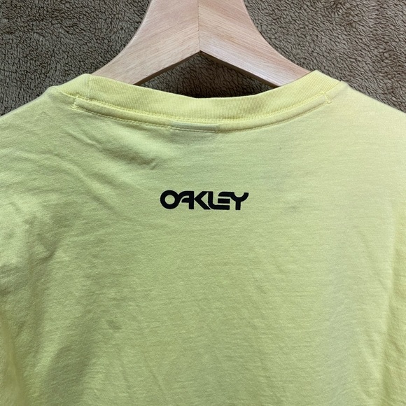 Oakley Limited Edition FrogSkins T-Shirt - Picture 3 of 3
